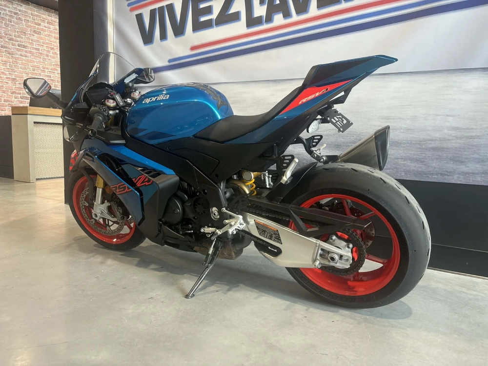 Aprilia Rsv4 2026 alt