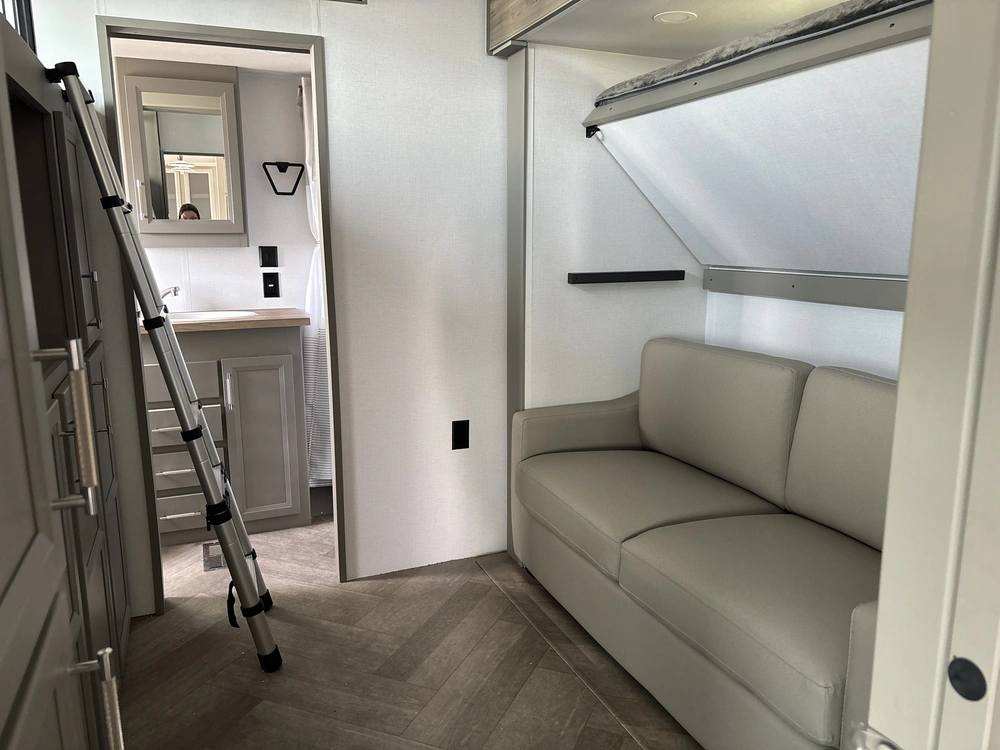 2026 Keystone Rv Sprinter 3900dbl alt