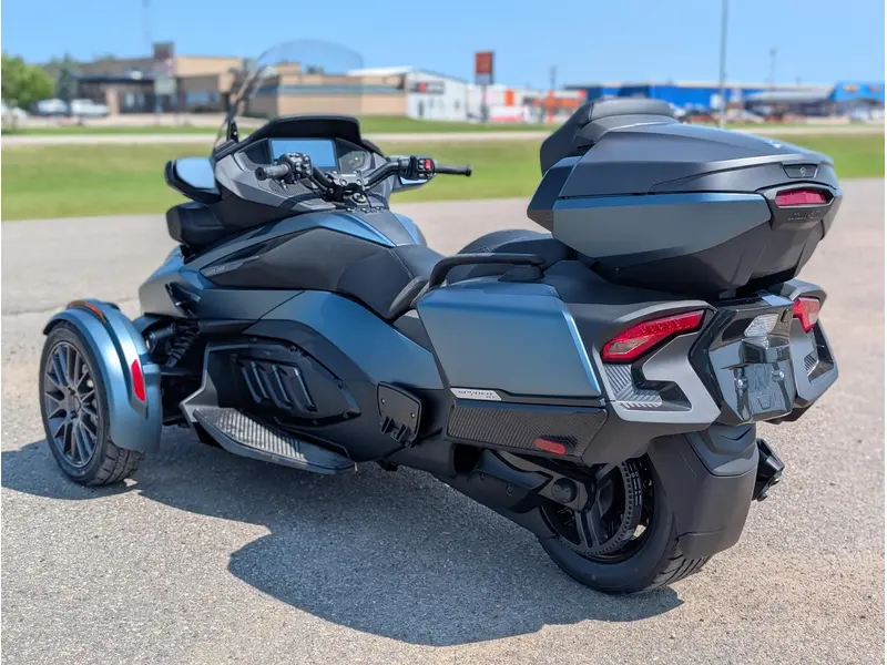 2026 Can-Am Spyder RT Limited - Mineral Blue