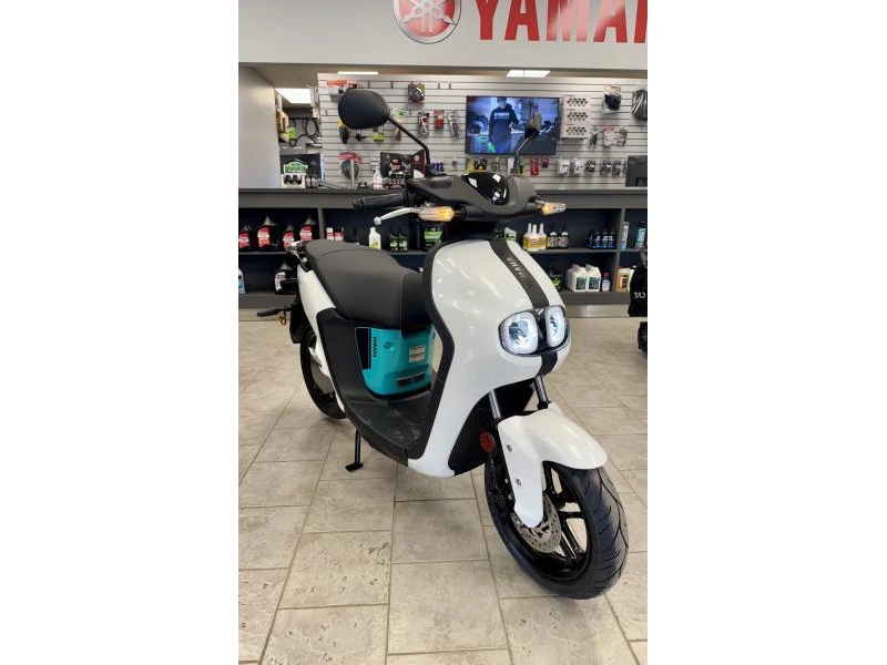 Yamaha Neo's Electric Scooter 2025 alt