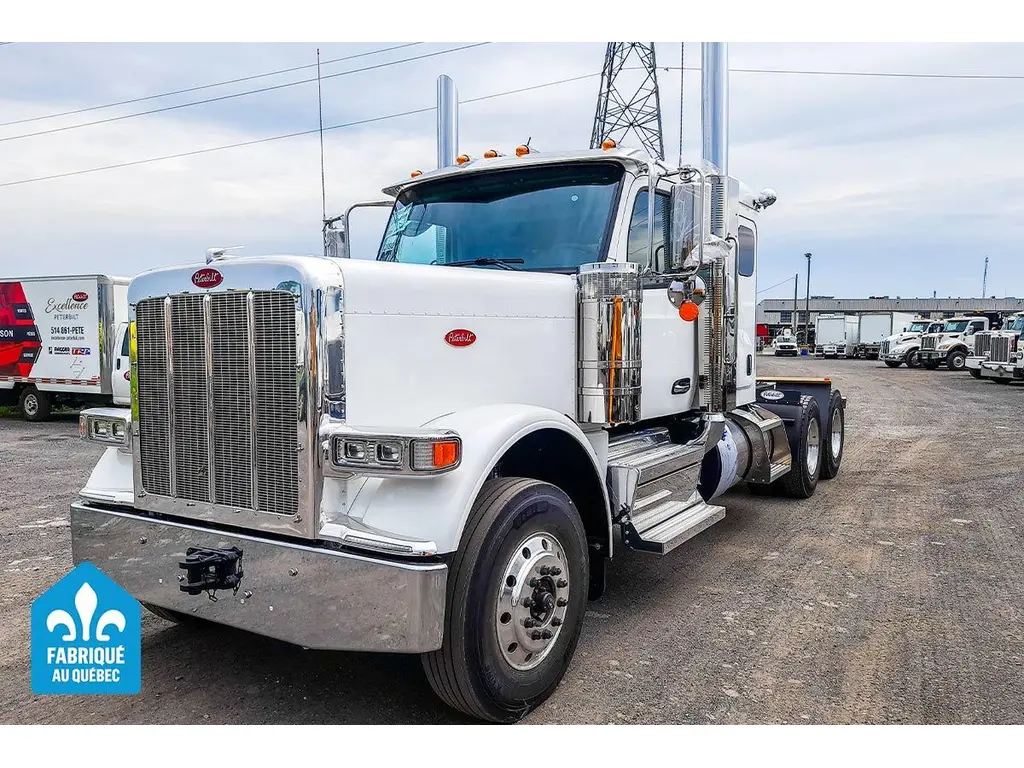 Peterbilt 589  2027