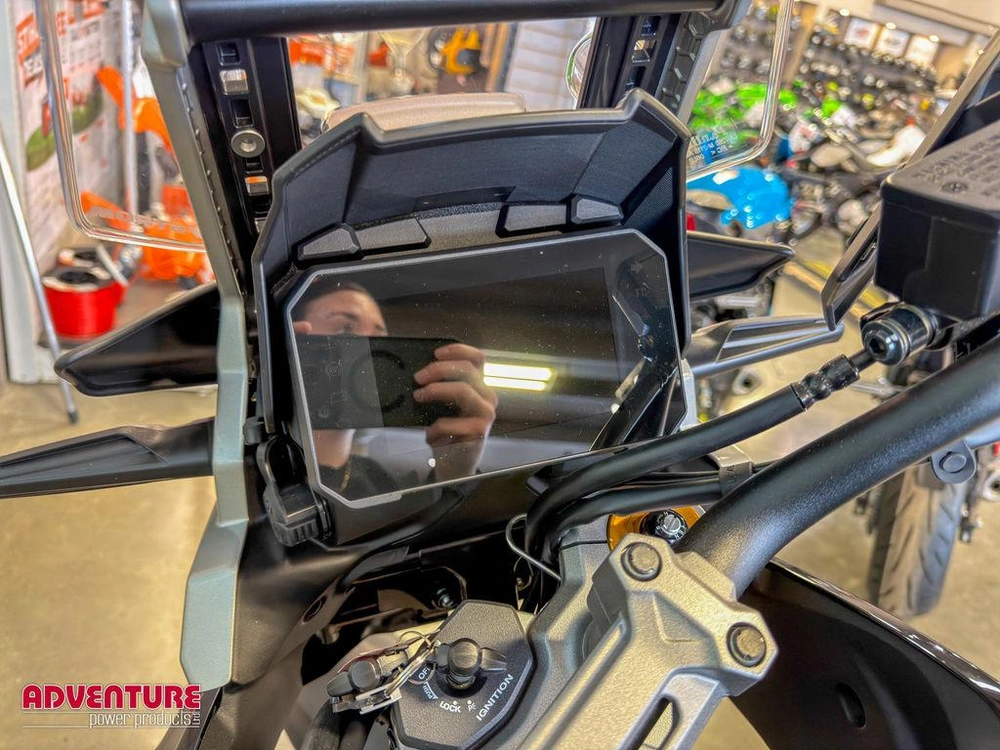 2026 Suzuki V-strom 1050de alt