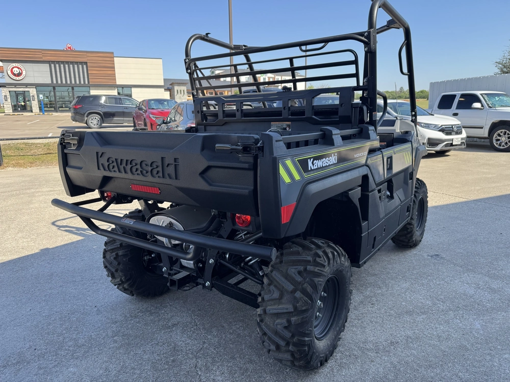2027 Kawasaki Mule Pro-fxr alt