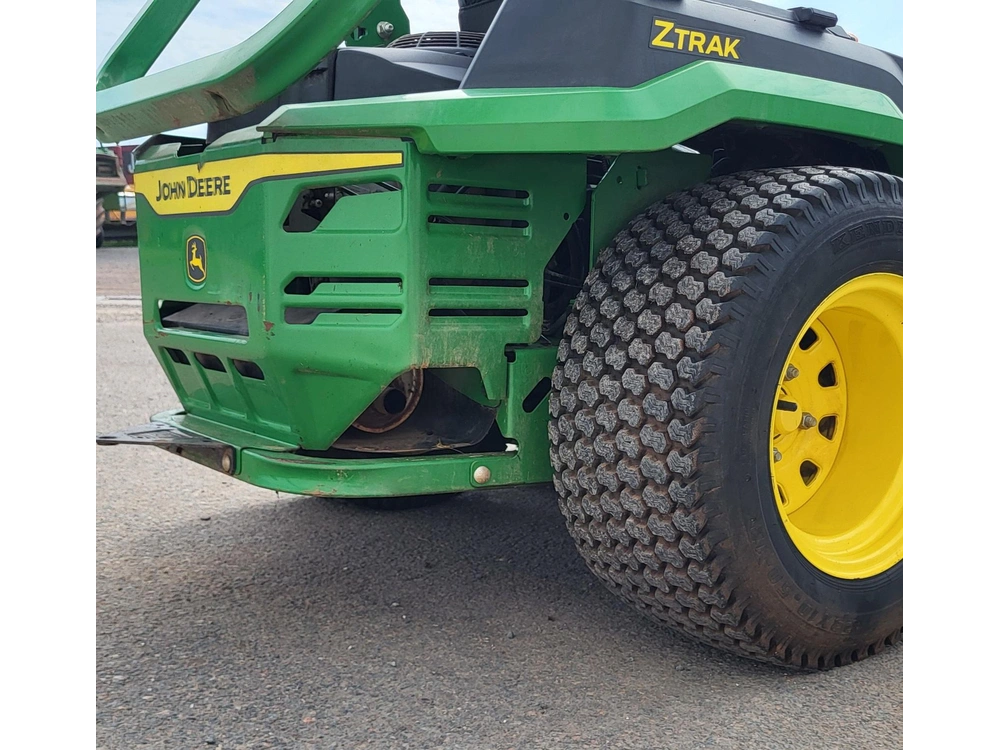 2023 John Deere Z530r alt