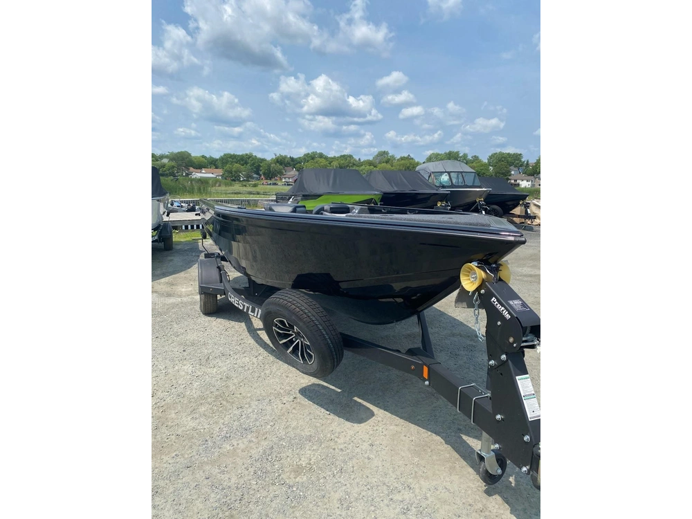 2026 Crestliner 1850 Pro Tiller alt