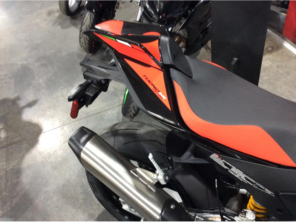 Aprilia Tuono V4 1100 Factory 2026 alt
