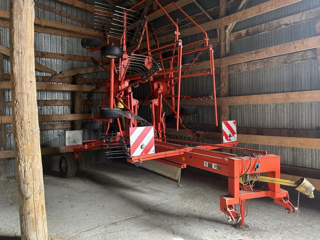 2001 Kuhn GA7301