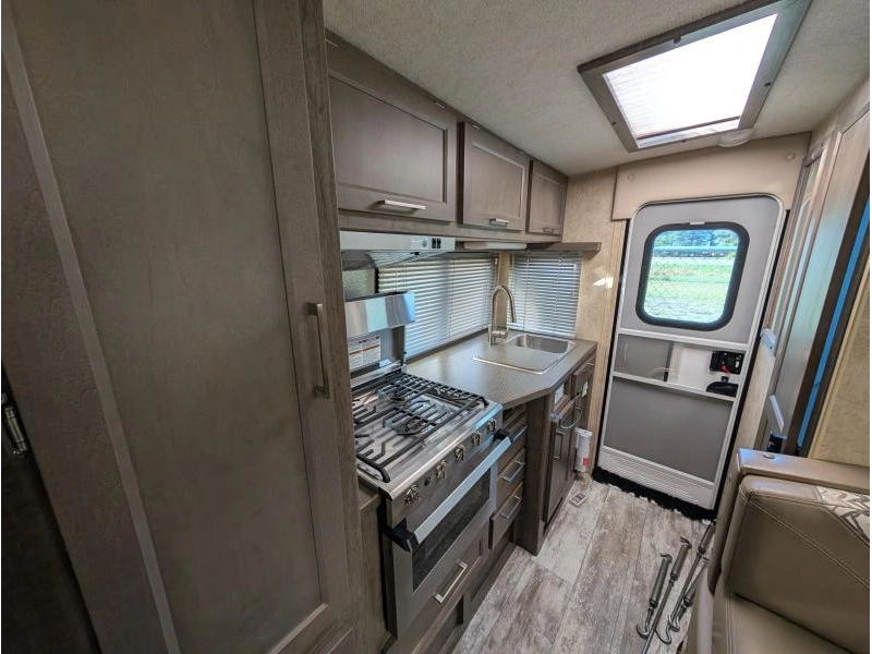 2021 Bigfoot Rv Bigfoot 25c96lb alt