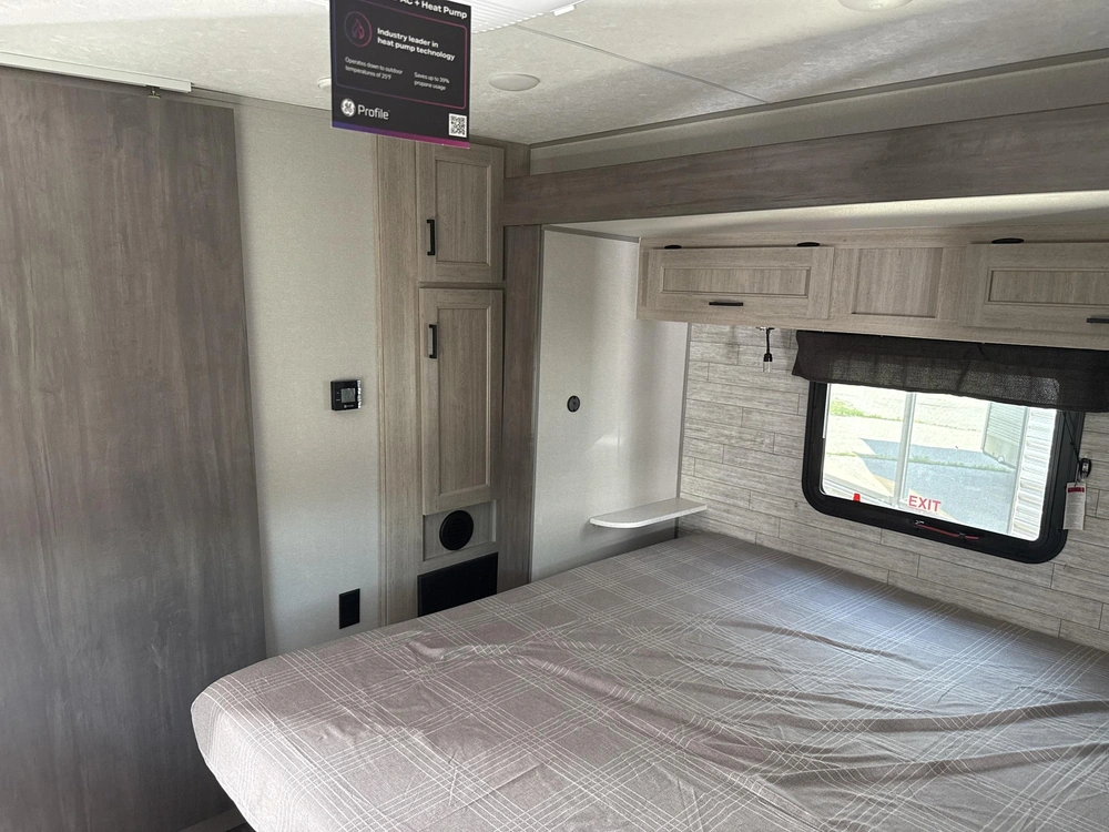2026 Forest River Aurora 32rlts alt