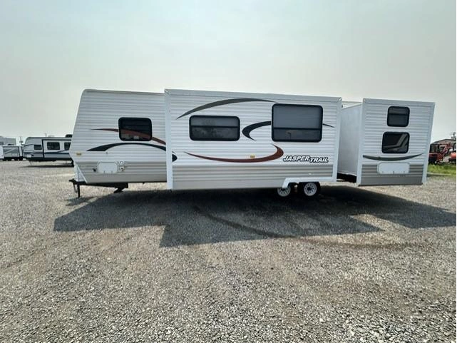 2009 Other Jasper Trail Tt 30rbs alt