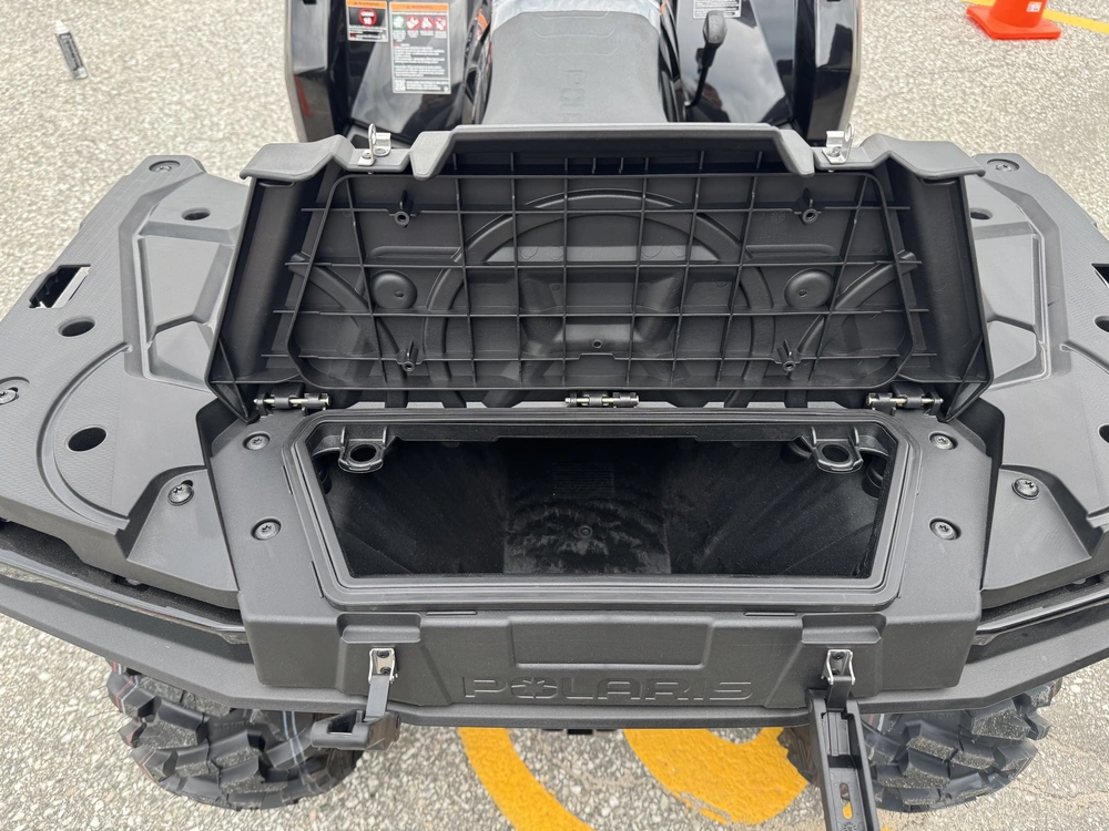 2026 Polaris Sportsman 570 Trail Onyx Black alt