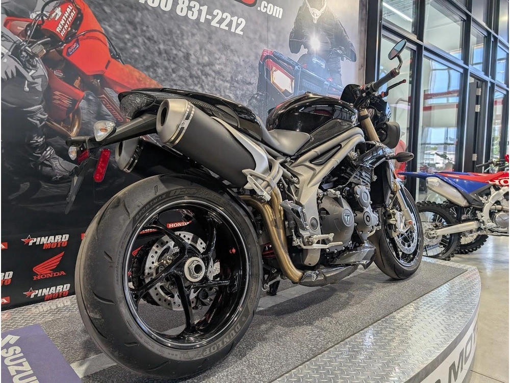 Triumph Speed Triple S 1050s 2019 alt
