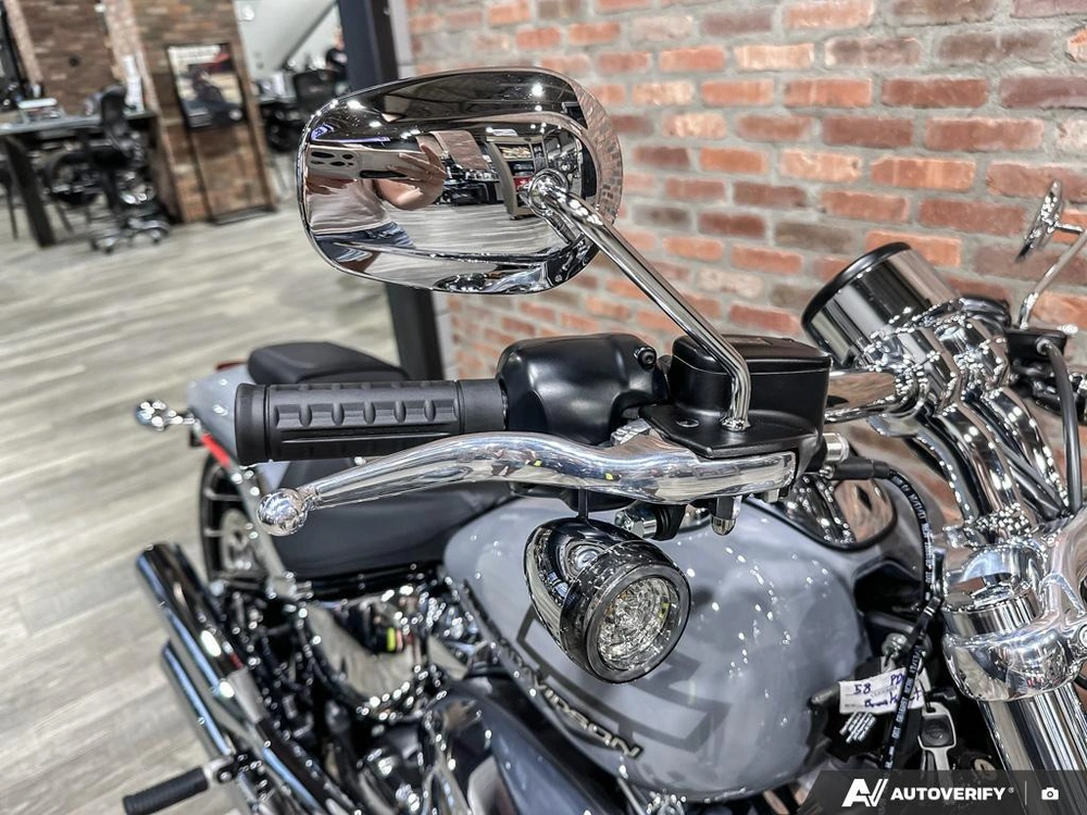 2026 Harley-davidson Breakout alt