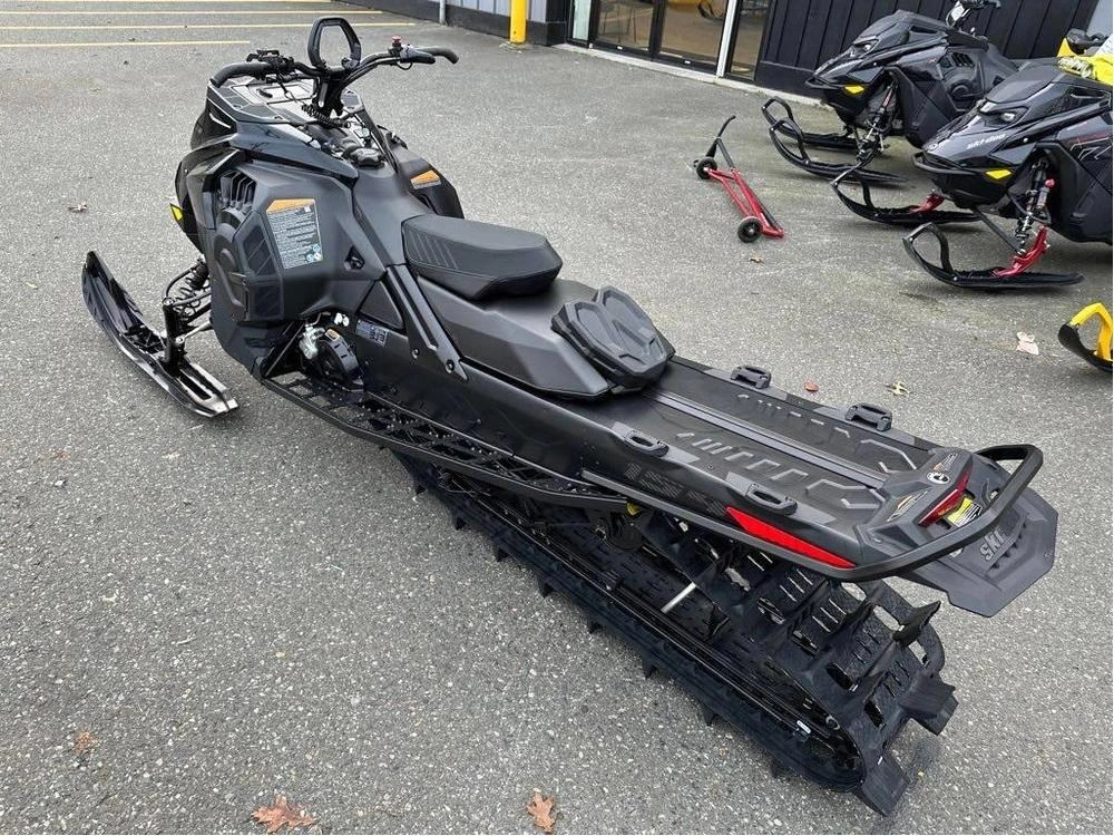 2025 Ski-doo Summit Adr W/ Edge Pkg 154 850 E-tec Powdermax X-light Flexedge 3.0" Shot alt