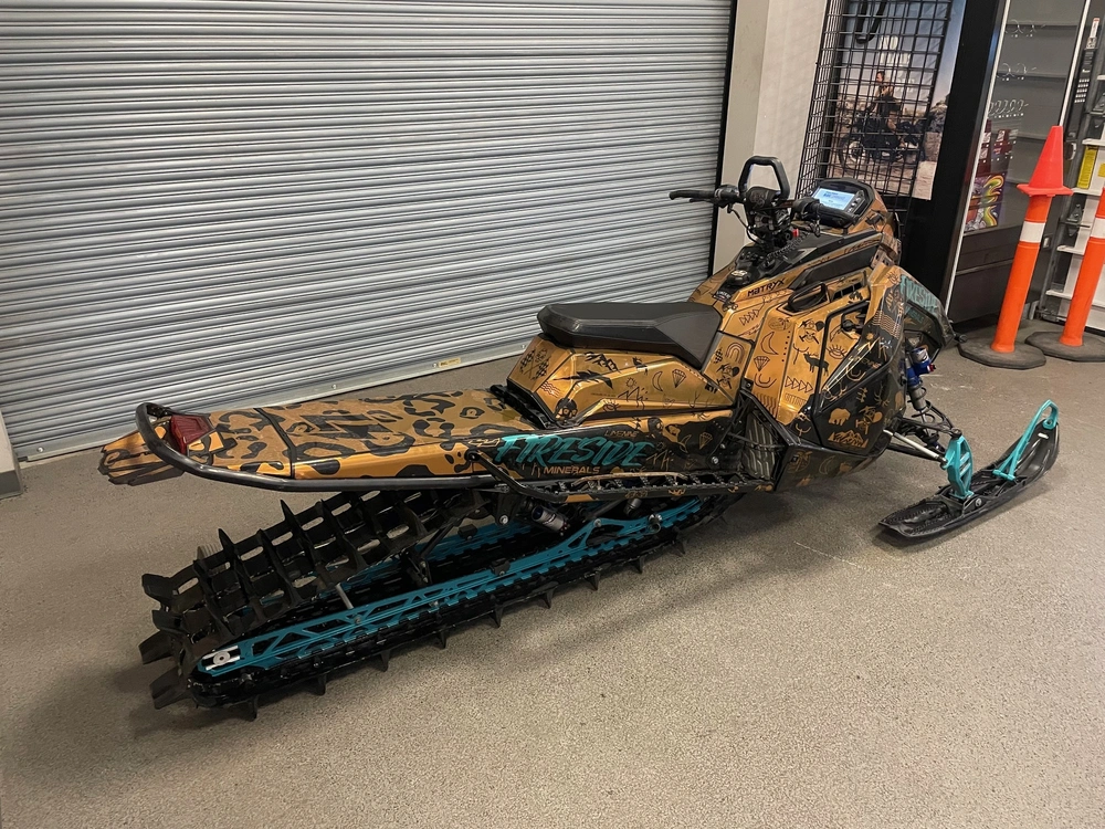 2024 Polaris Boost Khaos 165 X 3.25 alt