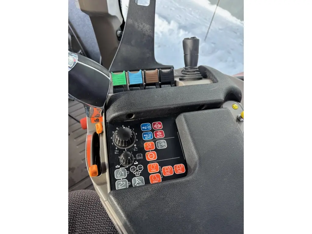 2021 Case IH Puma 165 CVX