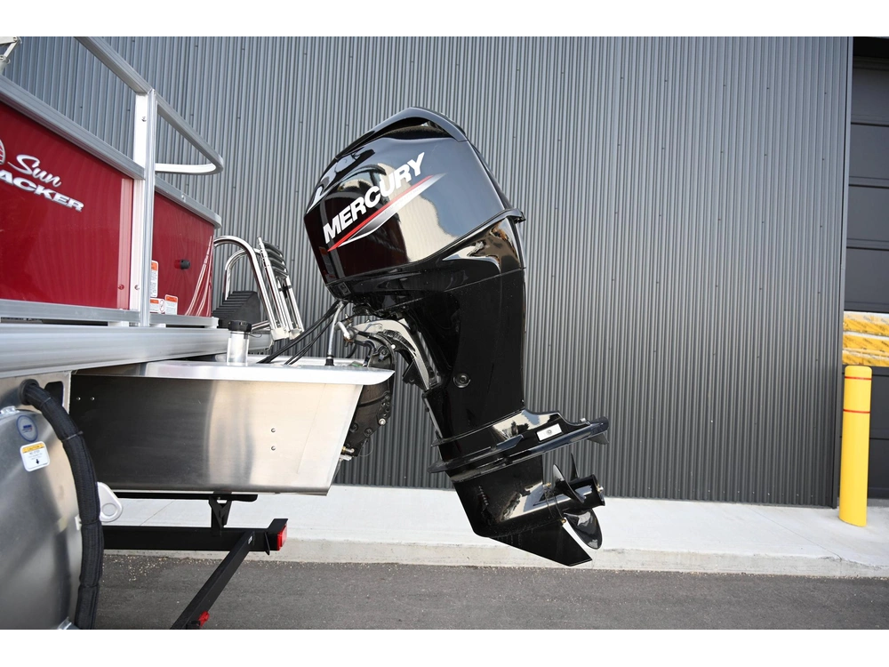 2025 Sun Tracker Bass Buggy 18 Dlx 25bb18 alt