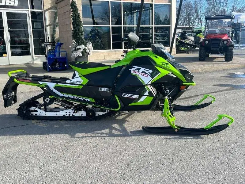 2026 Arctic Cat ZR 858 R-XC ES 137 (Sport Gauge)