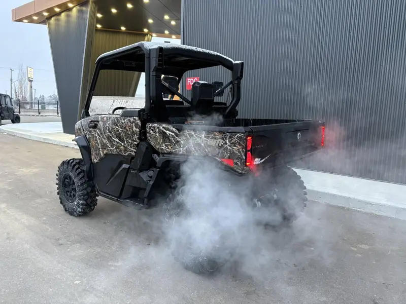 2026 Can-Am Defender X mr HD11 with half doors thumbnail 3