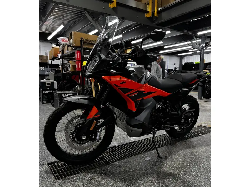 2026 KTM 790 ADVENTURE thumbnail 6