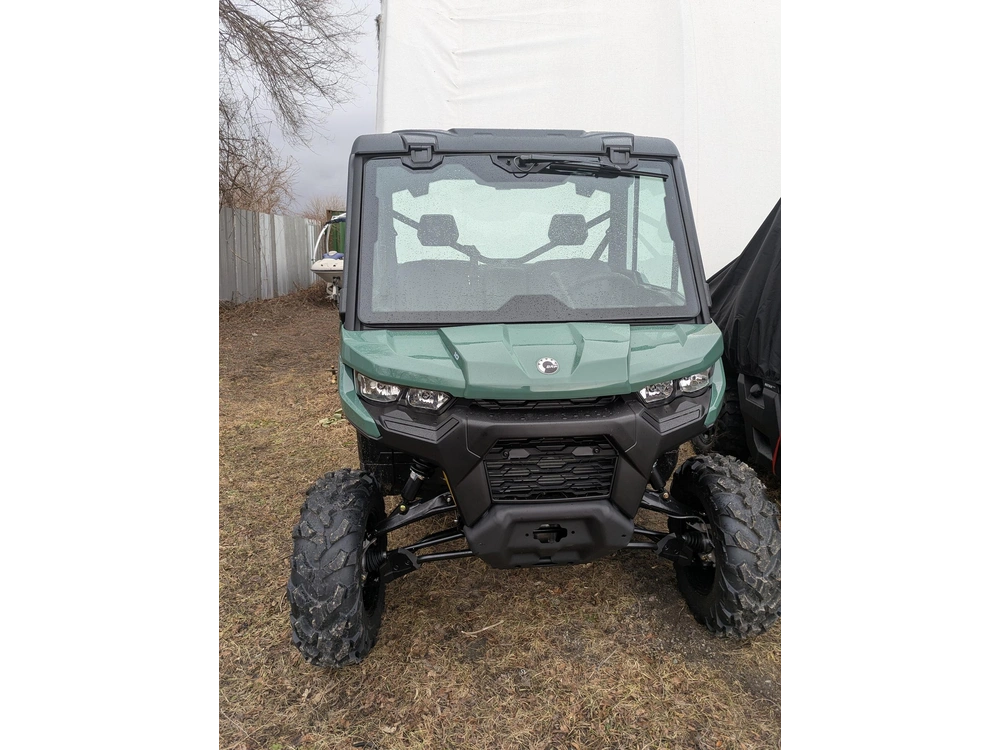 2026 Can-am Def Dps Cab 65 Hd10 Gn 26 8utf alt