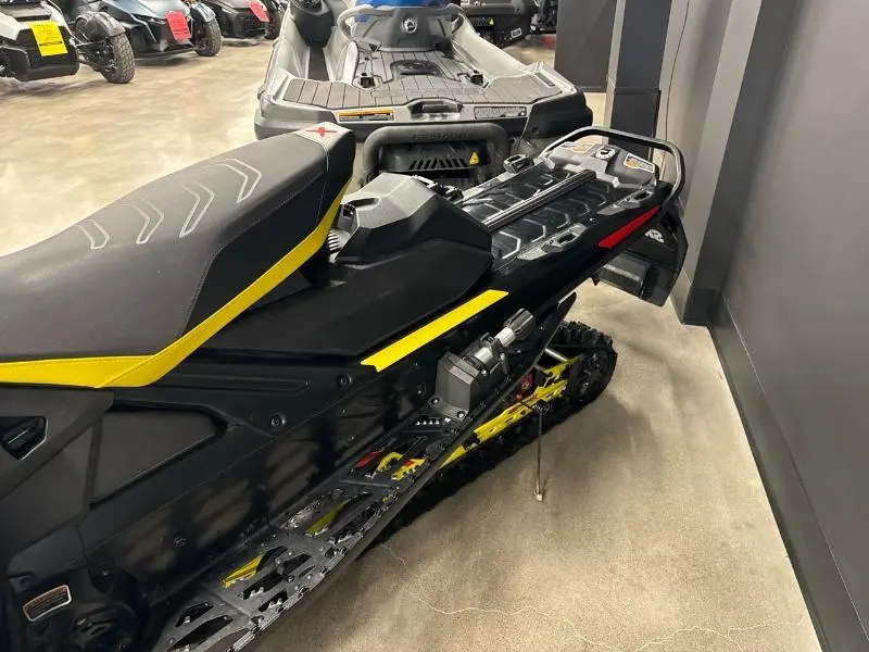 2022 Ski-Doo Renegade X 850 E-TEC Ice Rippe