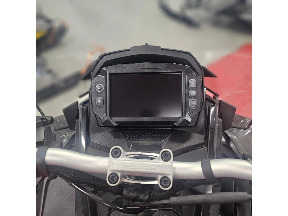 2025 Polaris 650 Indy Adventure 137 alt