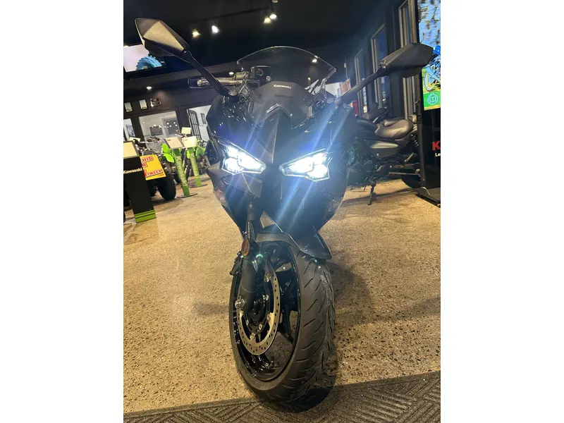 2025 Kawasaki Ninja 500