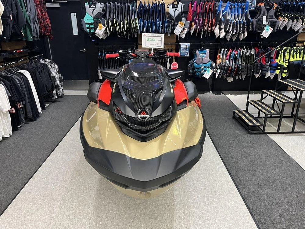 2025 Sea-doo Rxp-x™ 325 Tech, Brp Premium A, Ibr Metallic Tan / Lava Red alt