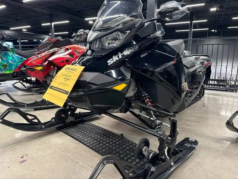 2022 Ski-Doo Renegade X 850