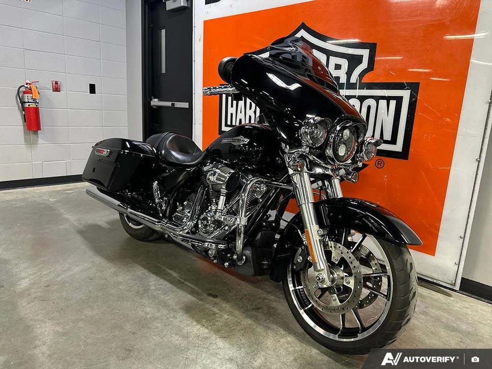 2021 Harley-davidson Flhx alt
