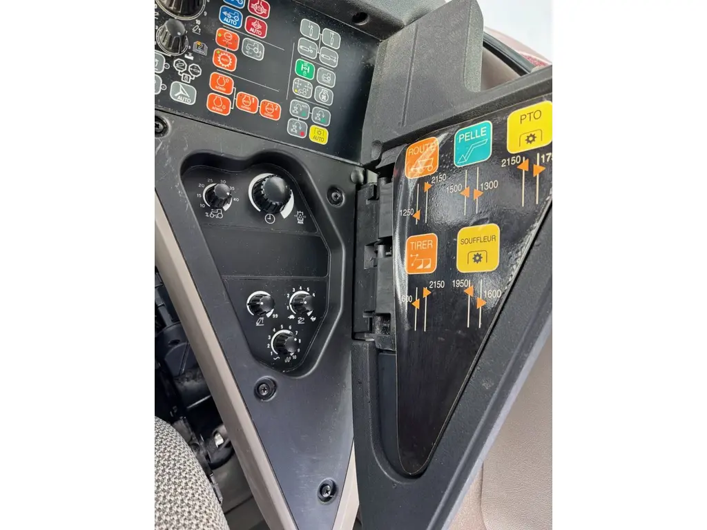 2021 Case IH Puma 165 CVX