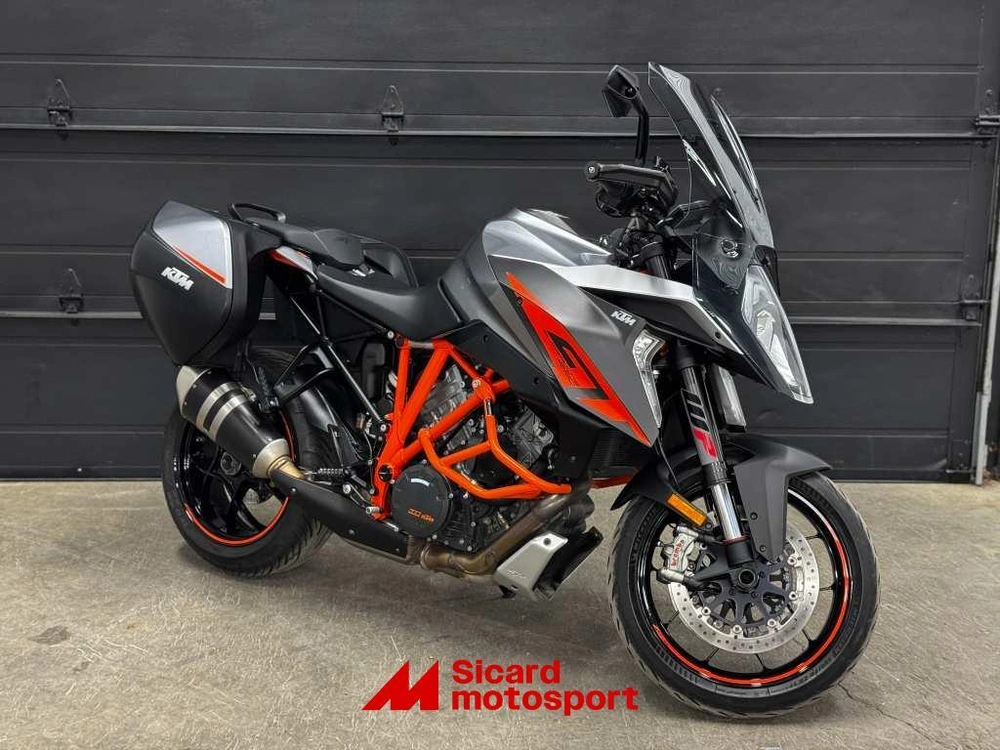 Ktm 1290 Super Duke Gt 2017 alt