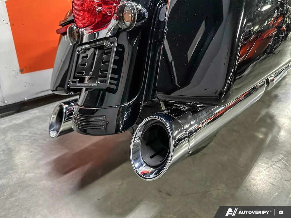 2021 Harley-davidson Flhx alt