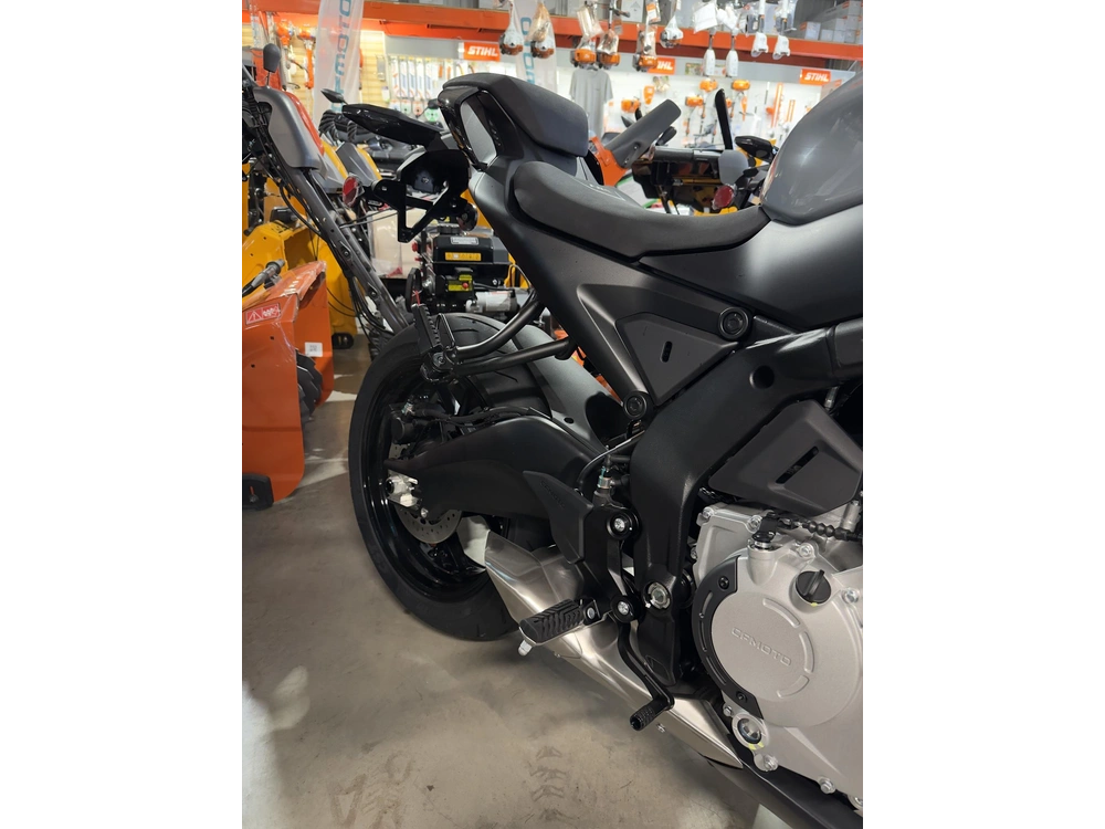 Cfmoto 675nk 2026 alt