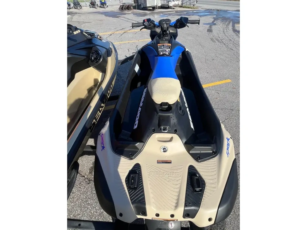 Sea-doo Spark Trixx 1 Place Audio ( 11 Heures ) 2025 alt