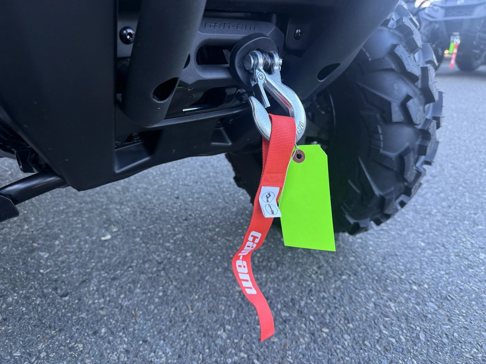 2026 Can-am Outlander Max Pro Hunting Edition Hd7 alt