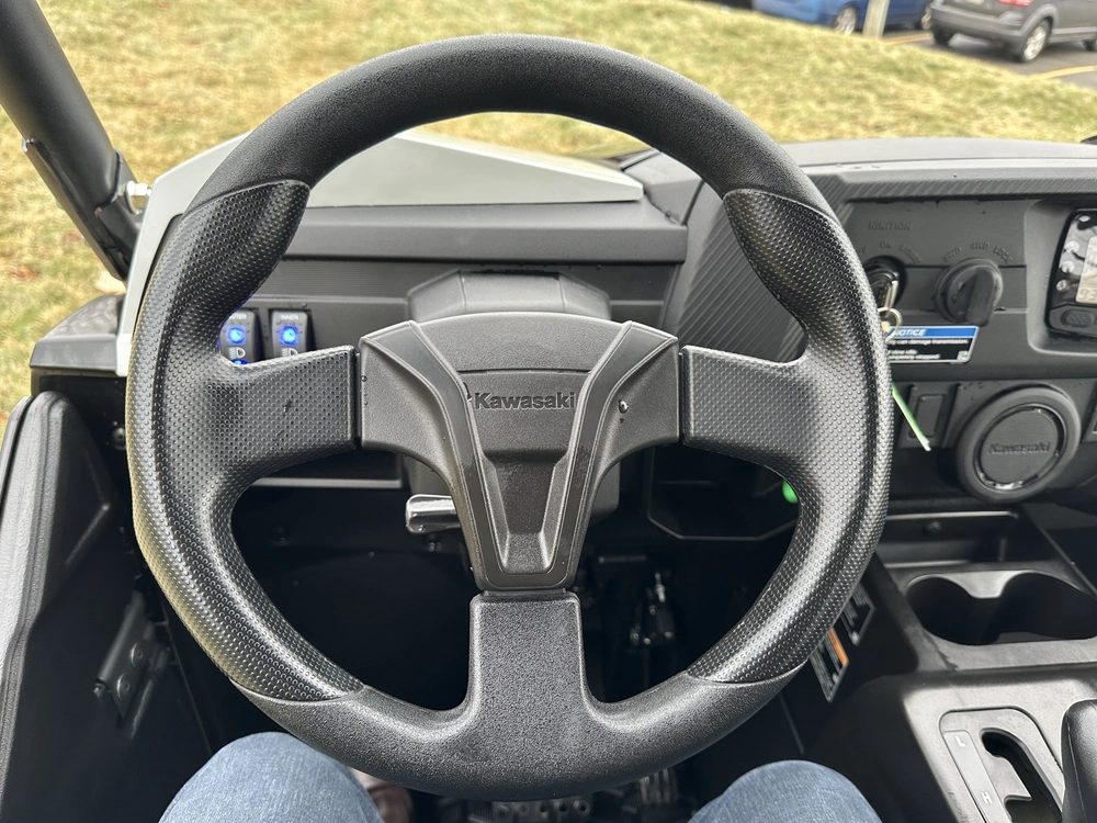 2025 Kawasaki Teryx 4 S Le alt