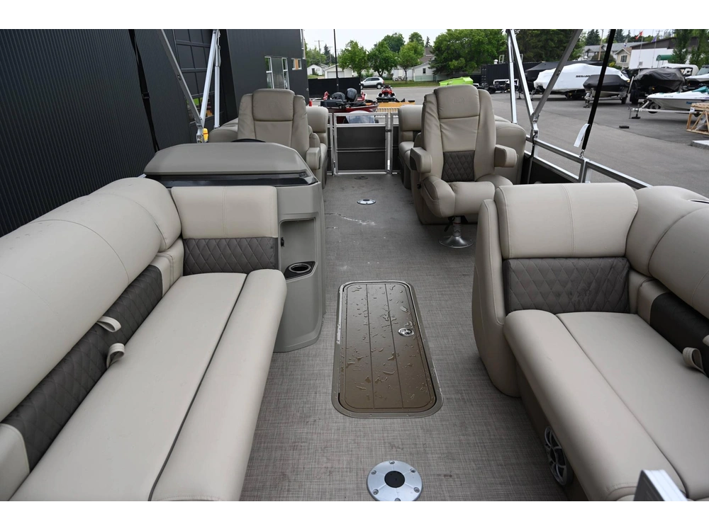 2025 Sun Tracker Party Barge® 22 Xp3 alt