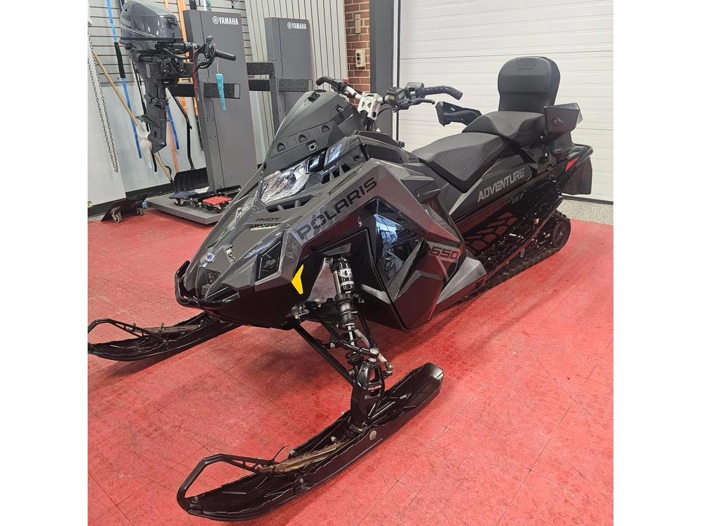 2024 Polaris 650 Indy Adventure 137 alt