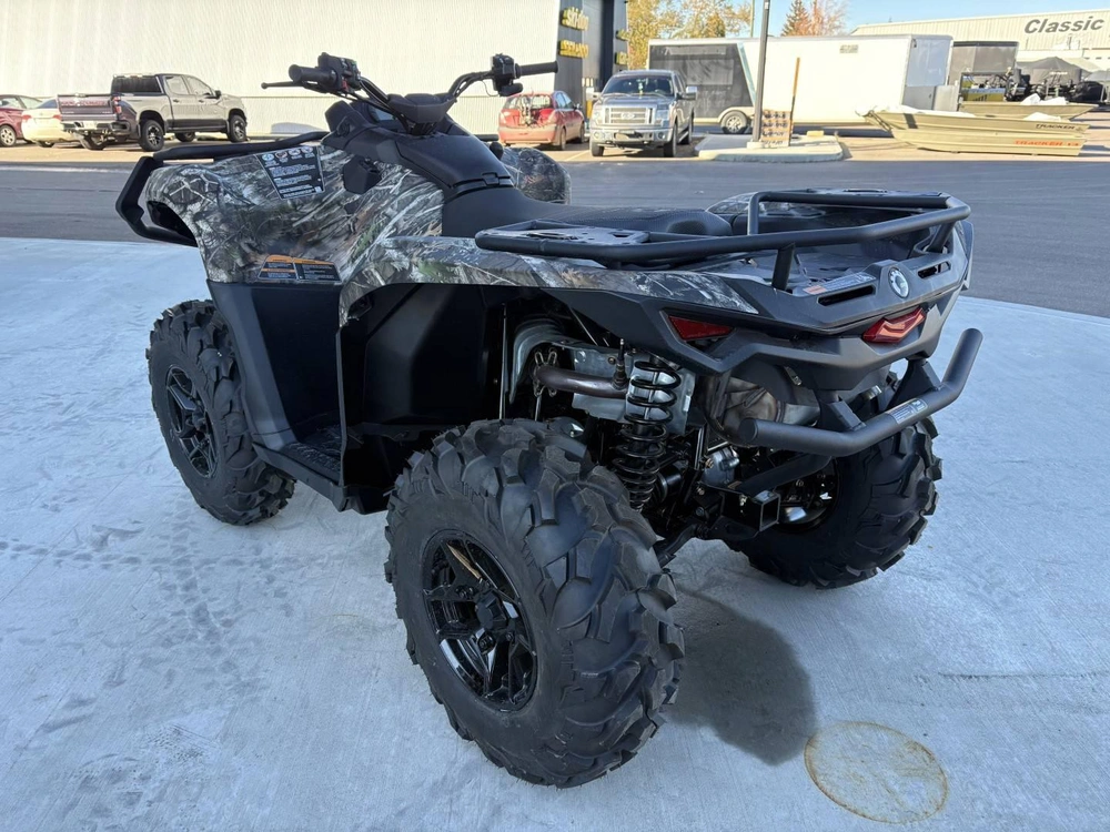 2026 Can-am Outlander Pro Hunting Edition Hd7 1pta alt