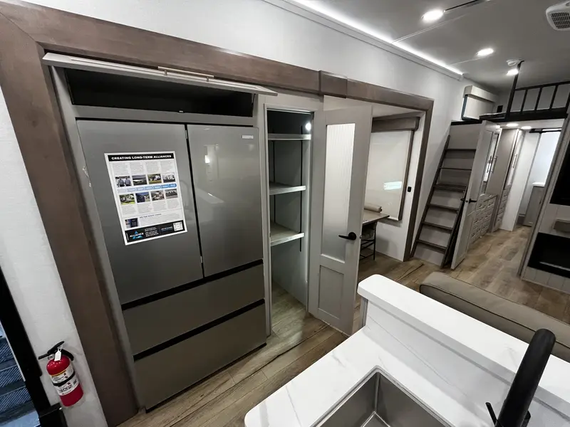 2026 Alliance RV Paradigm 395DS