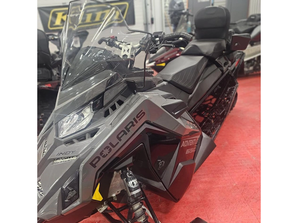 2025 Polaris 650 Indy Adventure 137 alt