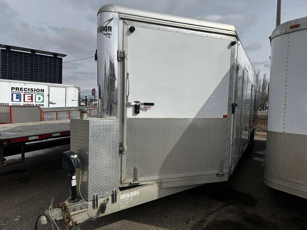 2015 Mission Trailers Heated Sled Trailer alt