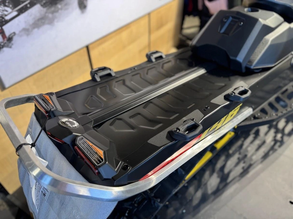 Ski-doo Summit Néo + 600 Efi 2026 alt