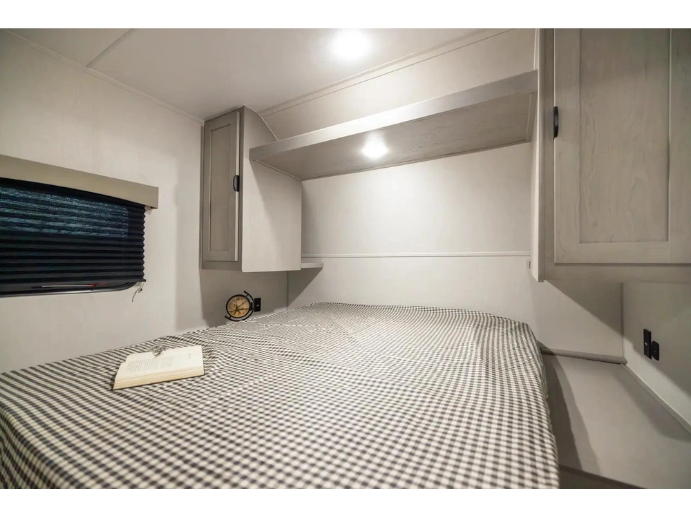 2026 Forest River Viking 292tb alt