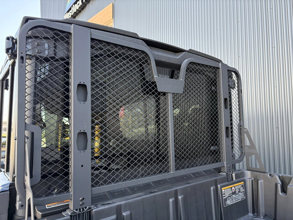 2025 Can-am Defender Max Limited Cab Hd10 6msd alt