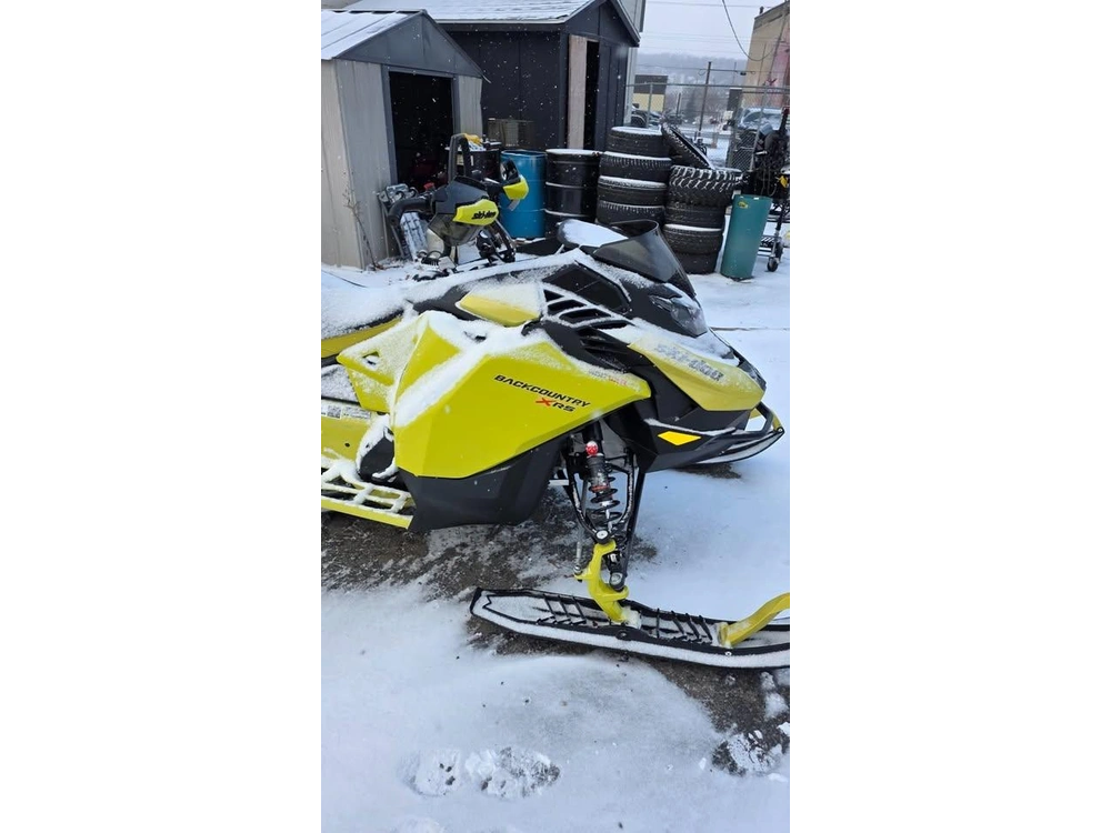 2025 Ski-doo Backcountry X Rs 850 E-tec Turbo R