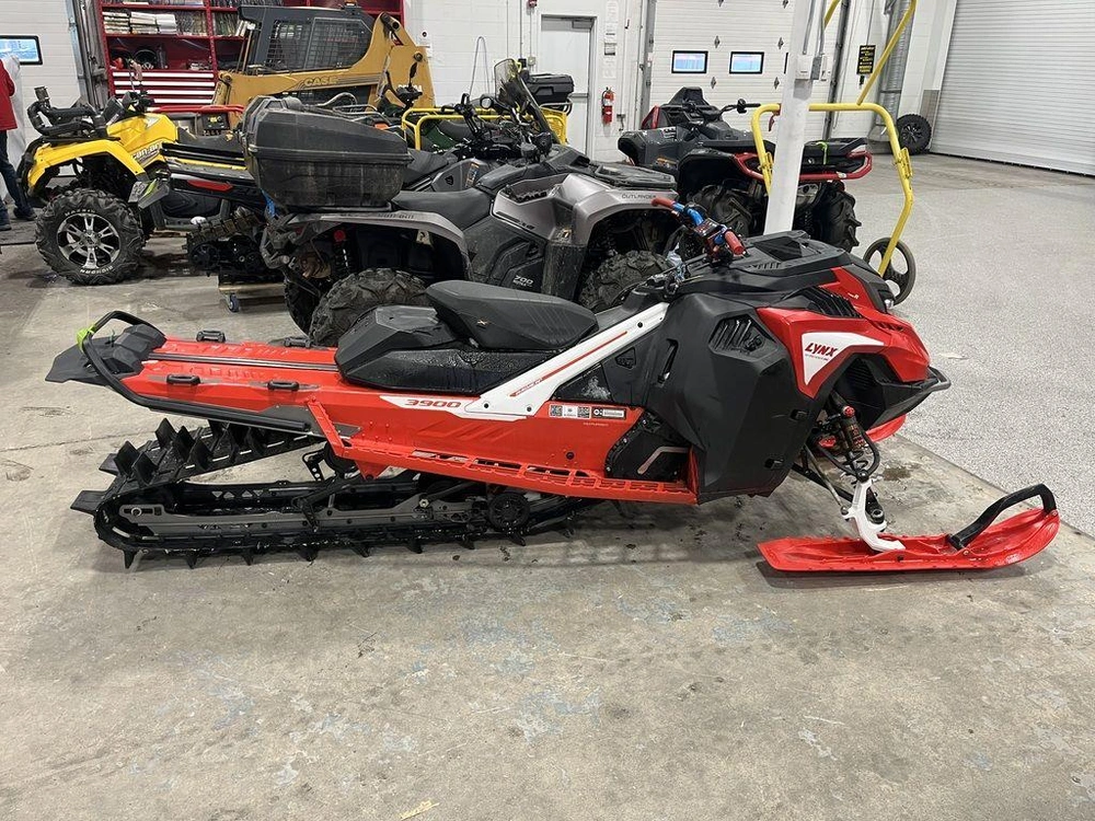 2023 Lynx Shredder Re 850 E-tec Turbo R alt