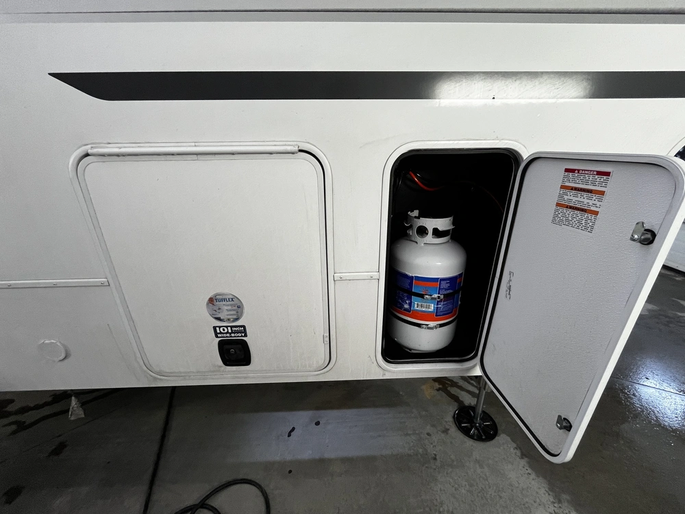 Alliance Rv Paradigm 395ds 2026 alt